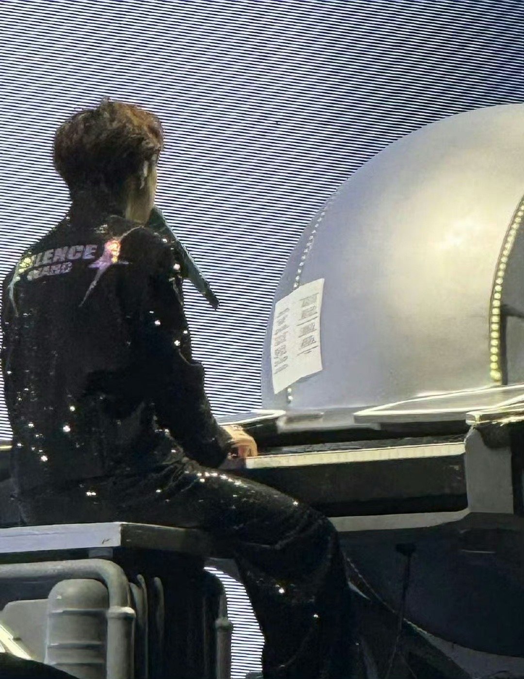 #汪苏泷 当你们是朋友没想到曝光我#[哈哈]哈哈，我把你们当朋友你们曝光我[哈哈