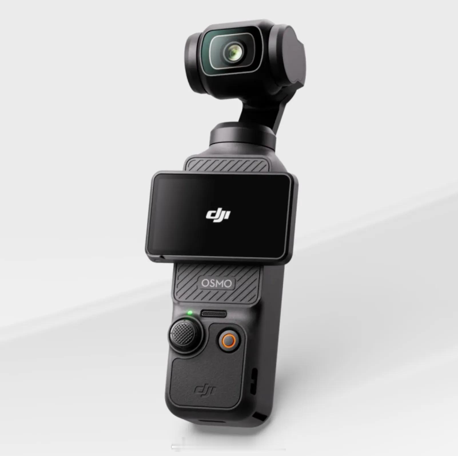 Pocket4来了。上一代Pocket3千万级的销量，让这个拍照小品类产品成为主