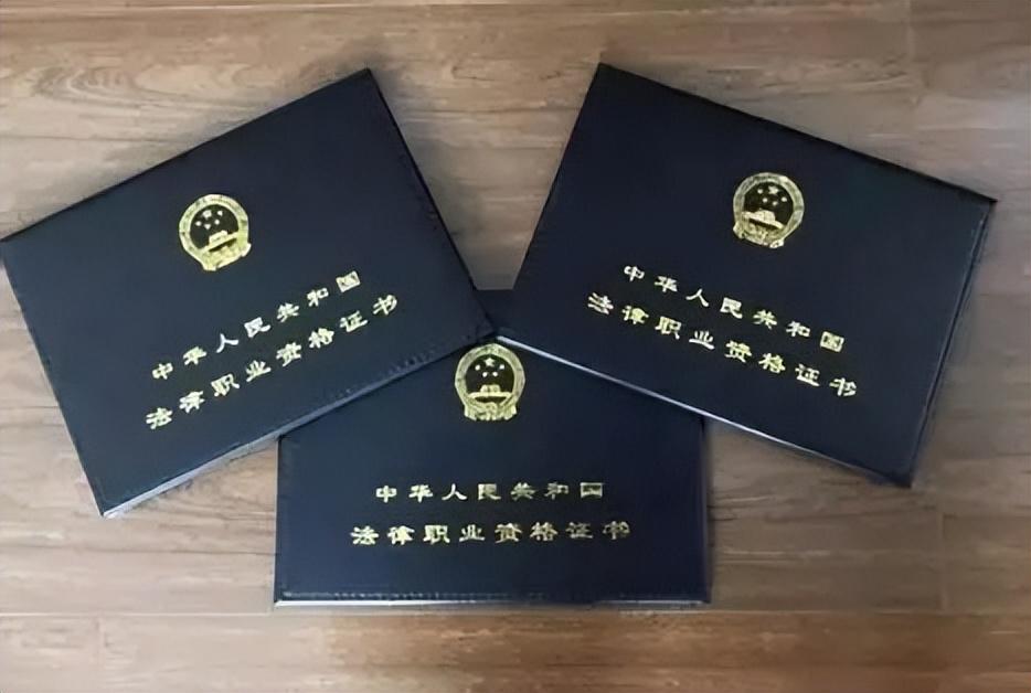 考试延期，计划打乱，焦虑自然涌上心头。这恰恰印证了那句话：人生唯一确定的，就是不