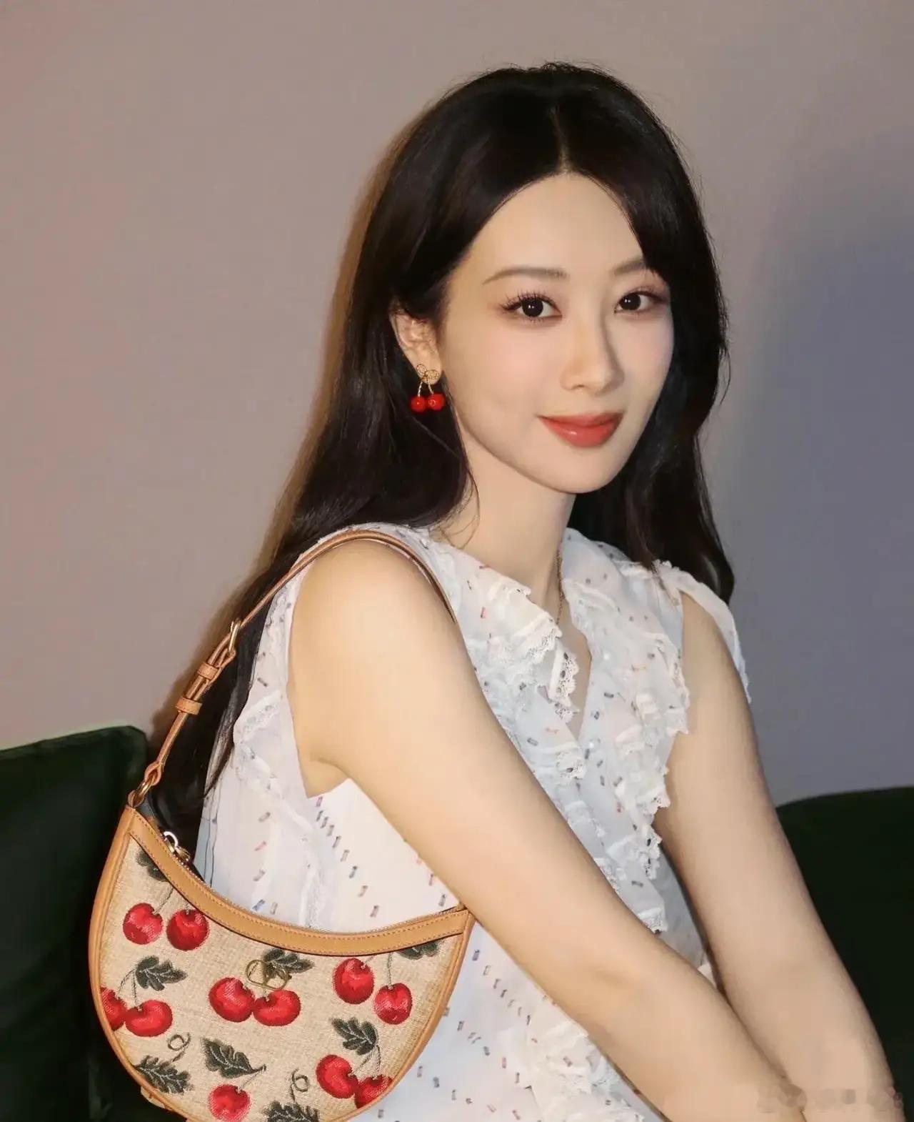 本以为杨紫只是演技好、长得漂亮，人缘又好，真没想到她的性格这么善良 马思纯在节目
