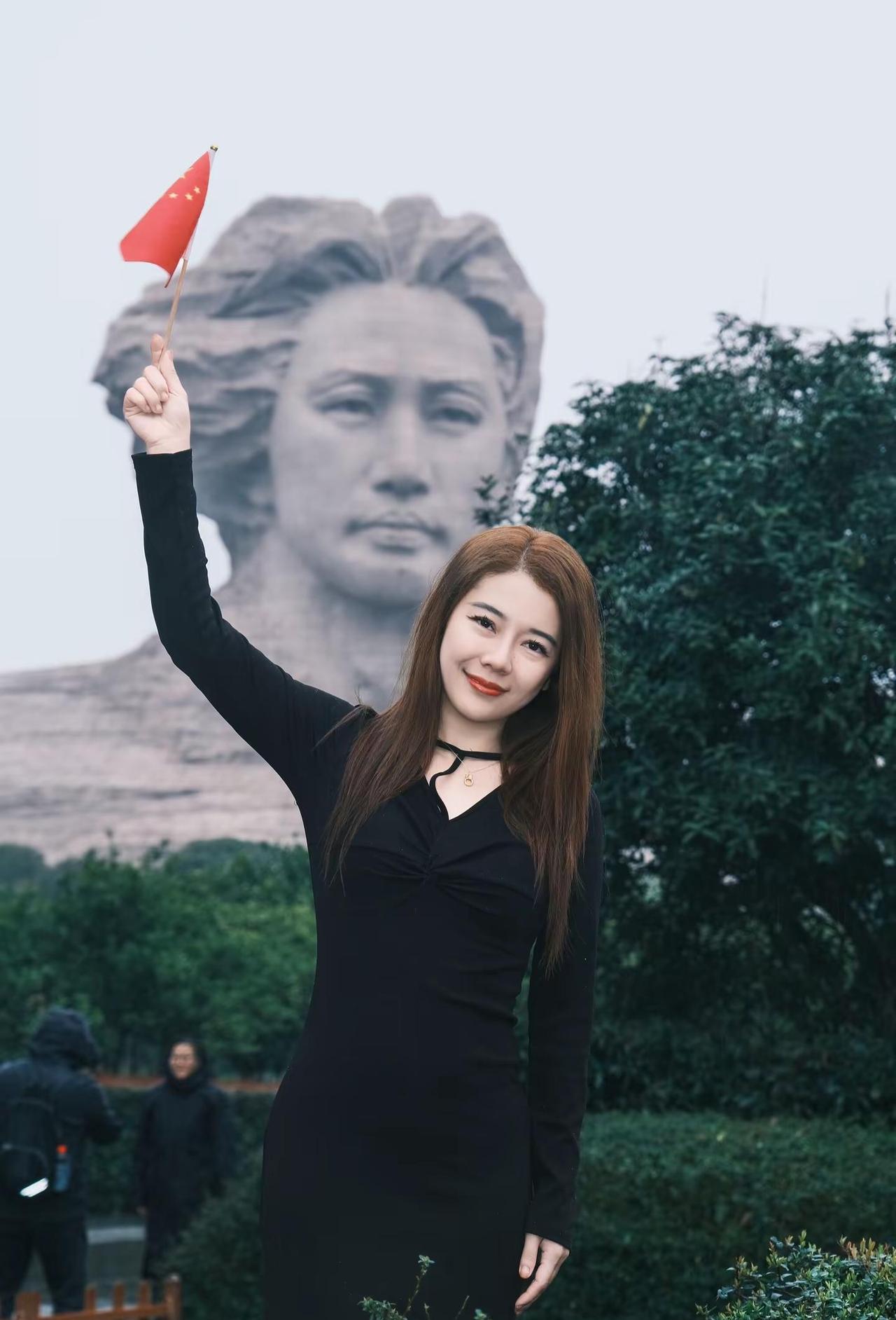 执念消失的时候 平静的幸福贯穿我的每天。