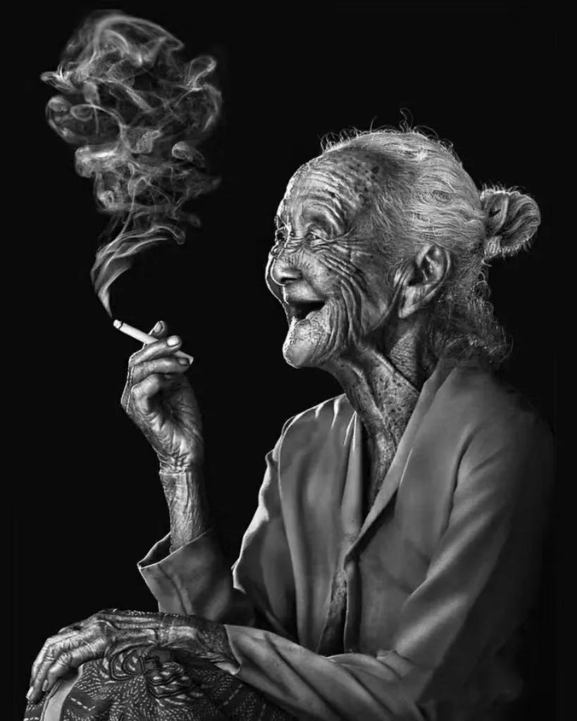 当一个女人的胆量已经超越了男人，她会变得越发沉默、孤独，但同时她的思维也会变得越