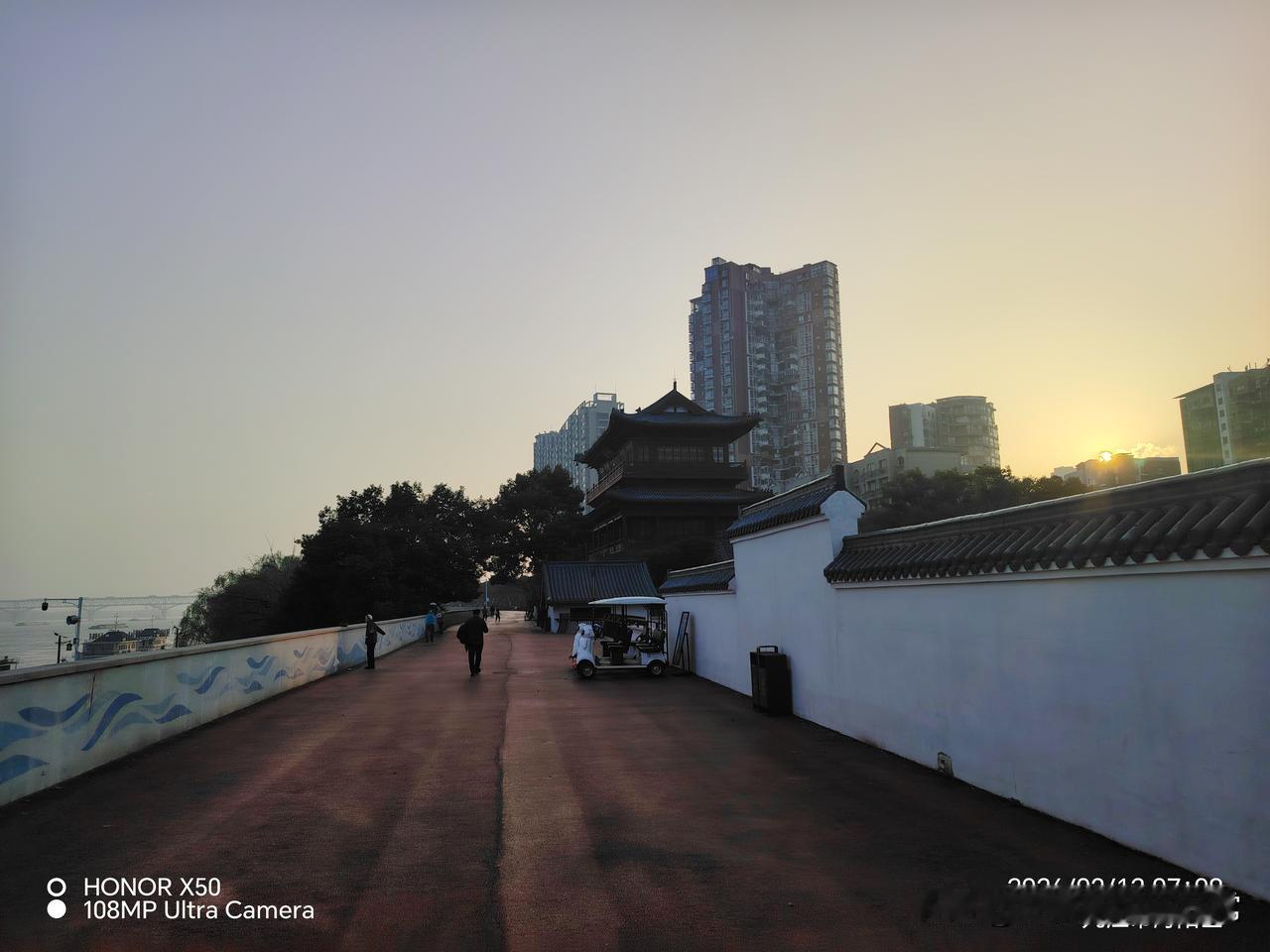 未来三周油价真会飙升吗油价会升