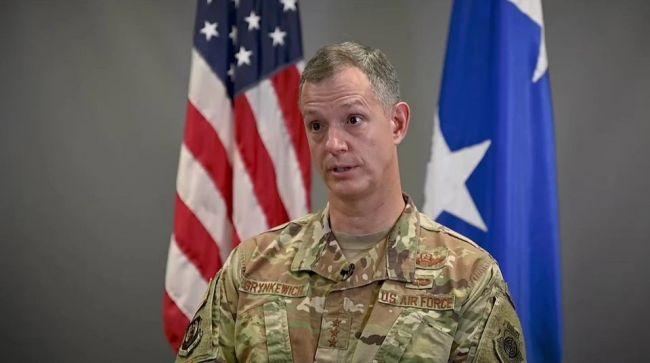 美将军无端指责：称中俄北极活动“别有用心”
 
近日，新任美国驻欧洲指挥官亚历克