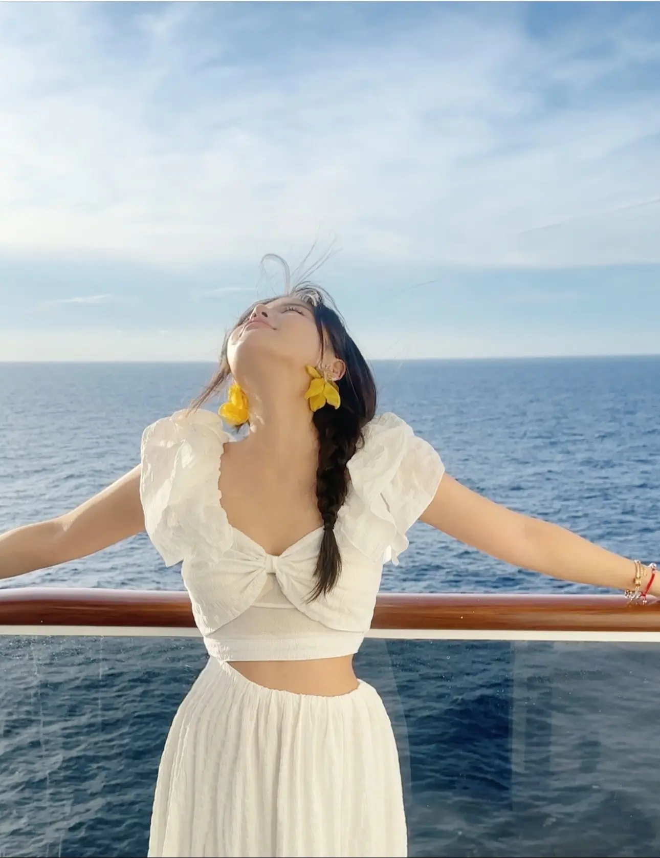 不是你以为网络女神好当啊？一套图我p了俩小时给手机电池干冒烟，发点高p...