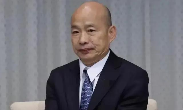 季麟连领导的黄复兴组织纪念七七抗战活动，韩国瑜却以见所谓的外宾为名，只发影像到场