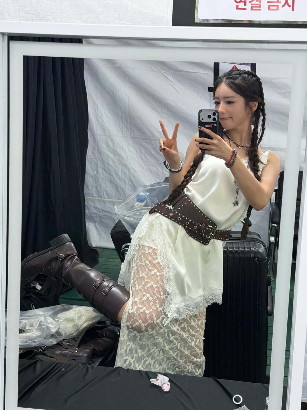 尹普美 ins更新 
