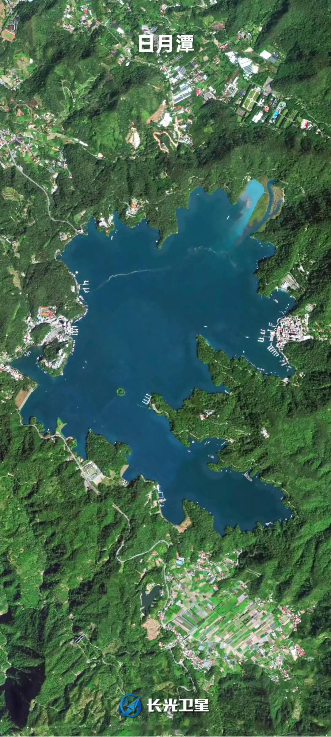 这就是中国台湾省这几天湾湾应该跟我那天喝了三倍厚抹一样，彻夜难眠[允悲] ​​​