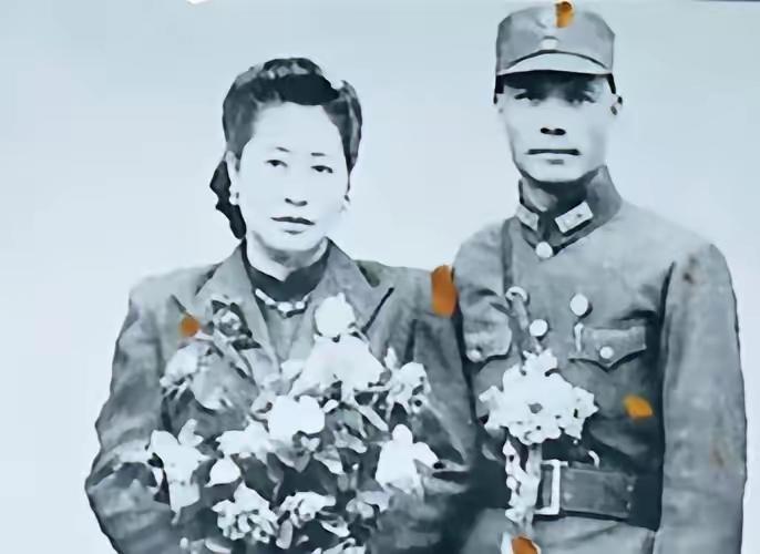 1937年下半年，卢沟桥事变爆发后华北战局告急，时任国民革命军第9军副军长兼47