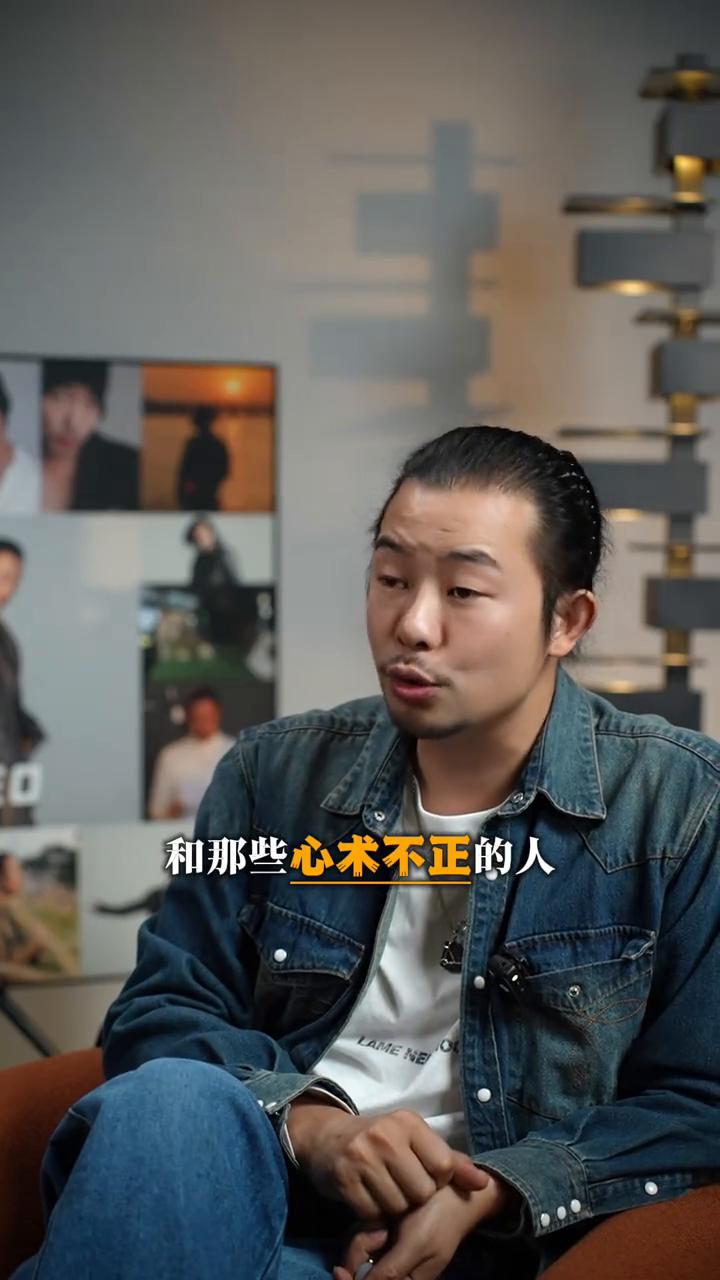 女人一定要远离一个心思不干净的男人。
女人一定要远离一个心思不干净的男人，就是只