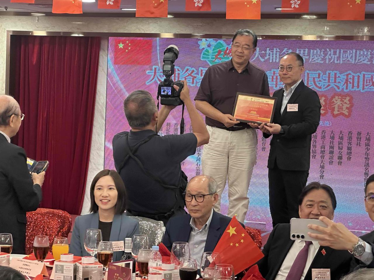 国庆首场盛典：大埔之夜的温情与传承

今晚，应邀出席香港大埔国庆系列活动的首场晚
