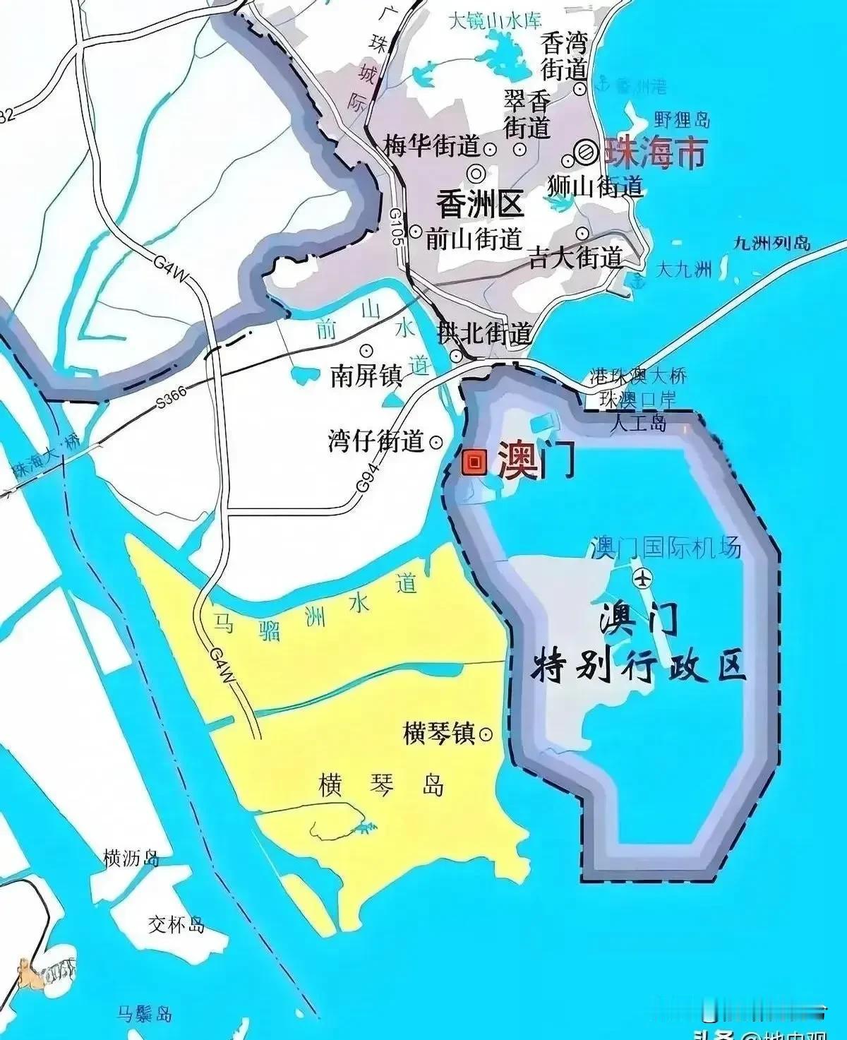 澳门实在太小了，大概33平方公里，没有万，还没一个浦东机场大，骑个自行车兜一圈一