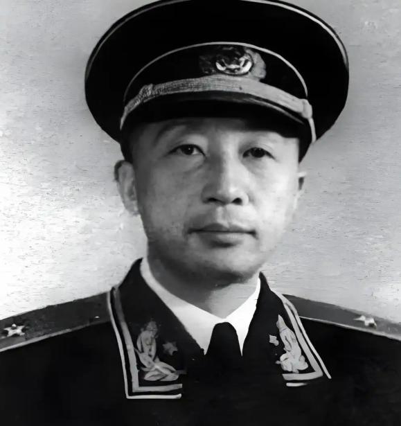 1940年，张学良的弟弟张学思放弃少爷的身份，要娶一个雇农的女儿。家人得知后纷纷