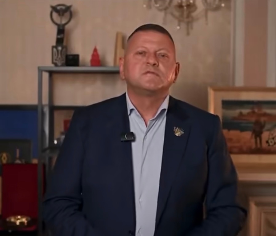 一品观评 扎卢日尼是乌克兰驻英国大使，以此身份向乌克兰海军发表视频讲话非常不合适