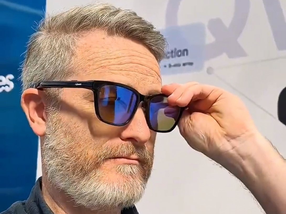 中国AI眼镜海外反向溢价售卖中国的AI眼镜在外国发售，3小时内部分渠道提前售罄。