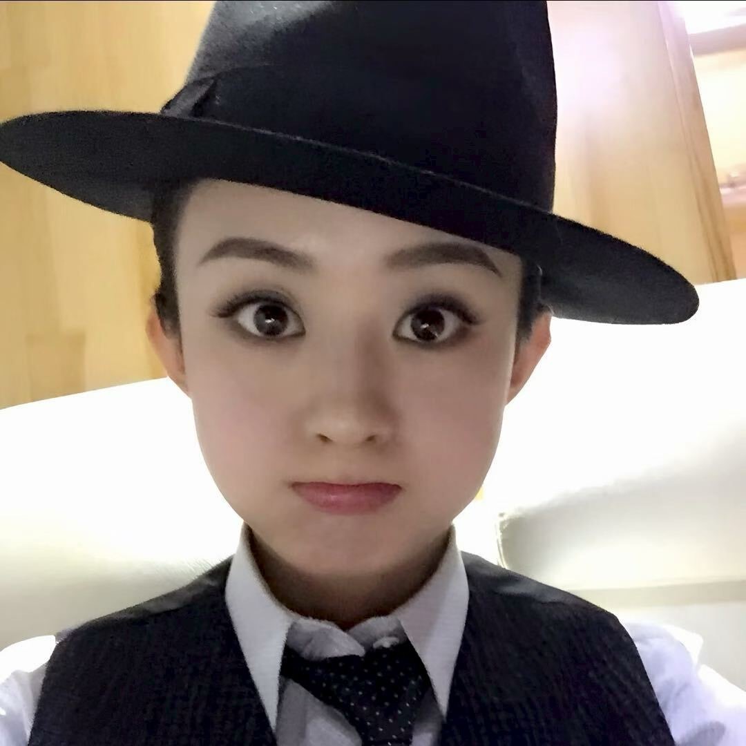 赵丽颖演老九门的时候真的好萌呀 ​​​