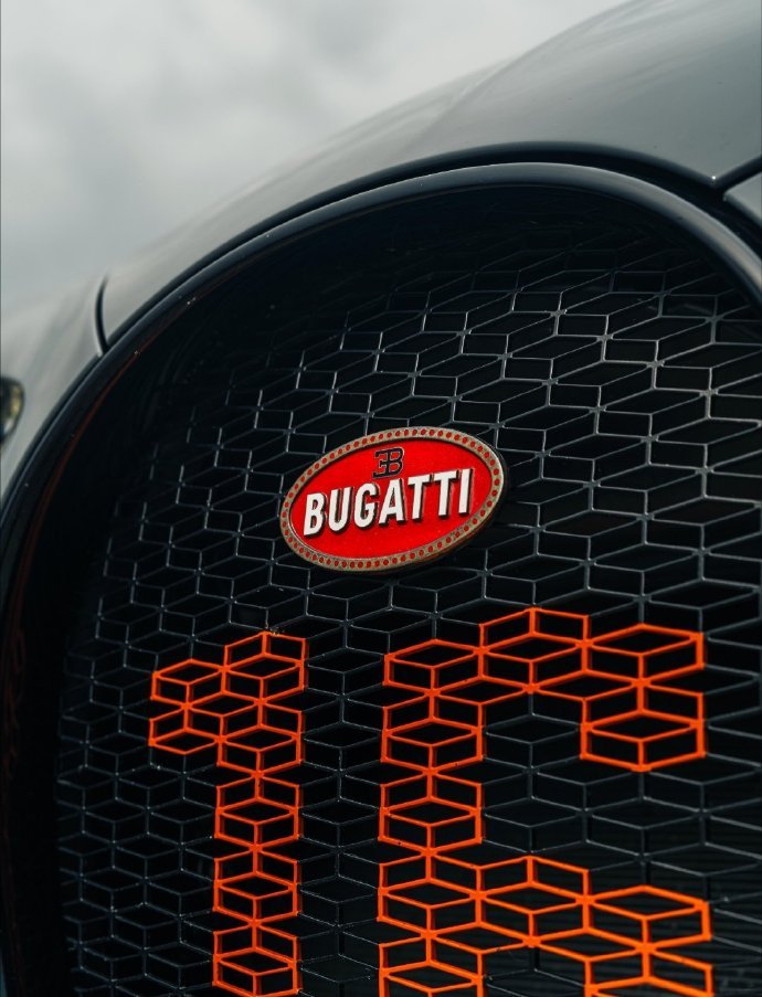 布加迪・凯龙超级运动版（Bugatti Chiron Supersport）豪车