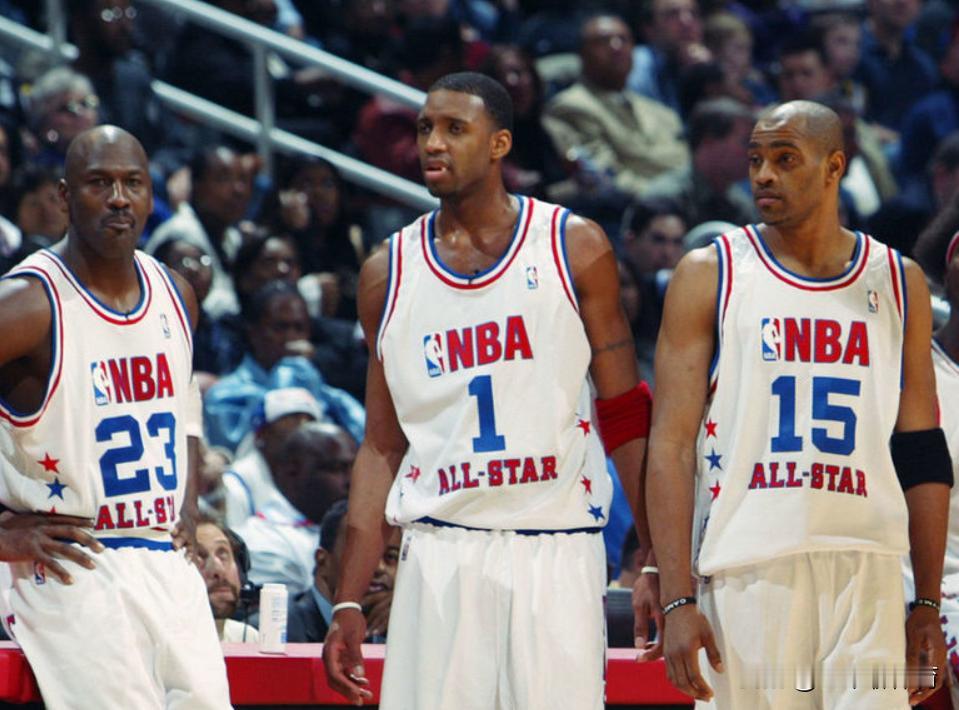 白高兴了！文班亚马的第一次全明星首发可能要泡汤了！
今年全明星首发名单公布后，詹