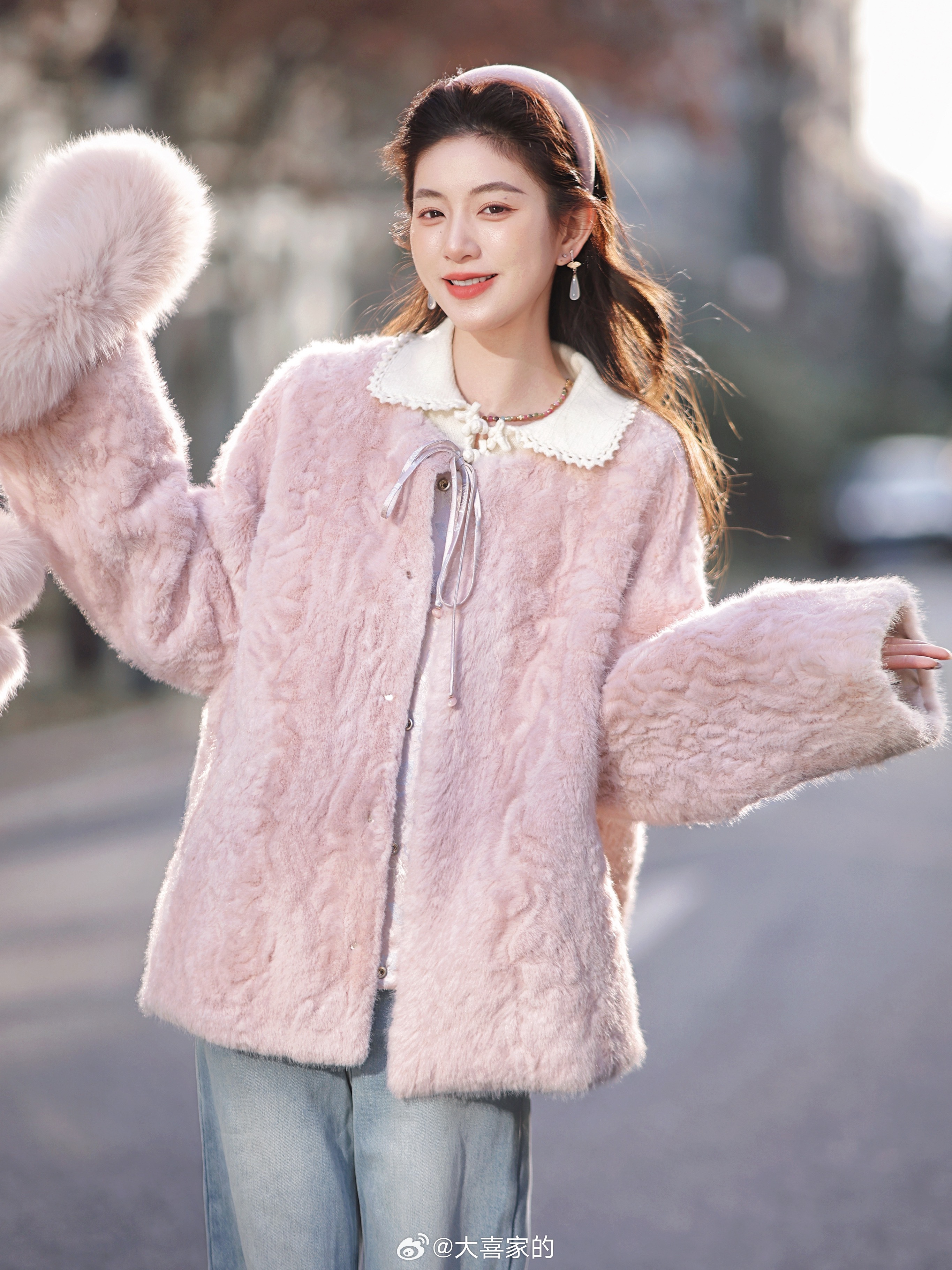 温柔美丽到我心尖的皮草外套啊～真丝天丝提花+环保皮草 双面双穿设计贵气又浪漫暖和