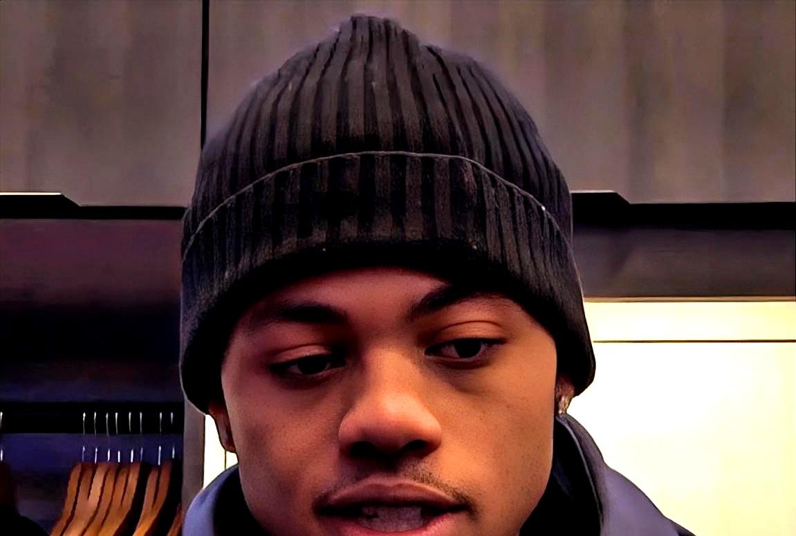 爵士这新星乔治，真是个狠人！
 

今天加时刚输给湖人，最后那个绝杀球，明眼人都