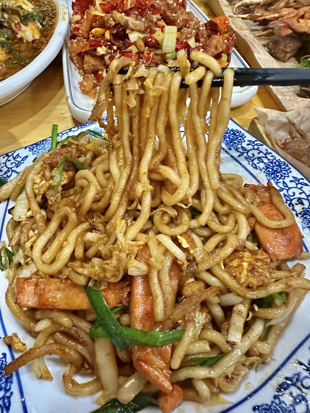 衢州）会带每个妹妹去吃的。。。