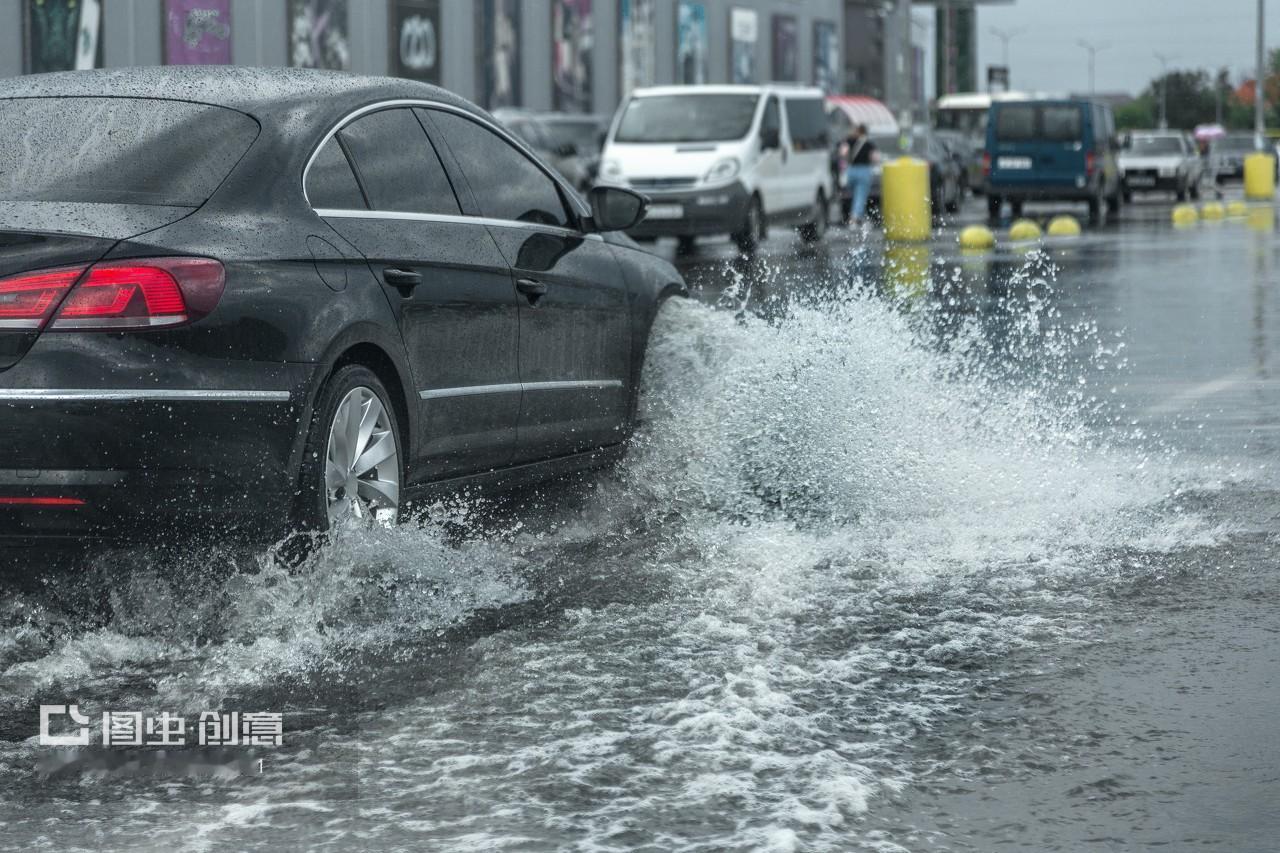 【河南暴雨，灾难后当心这种传染病！】
这段时间河南的暴雨牵动着全国人民的心，我也