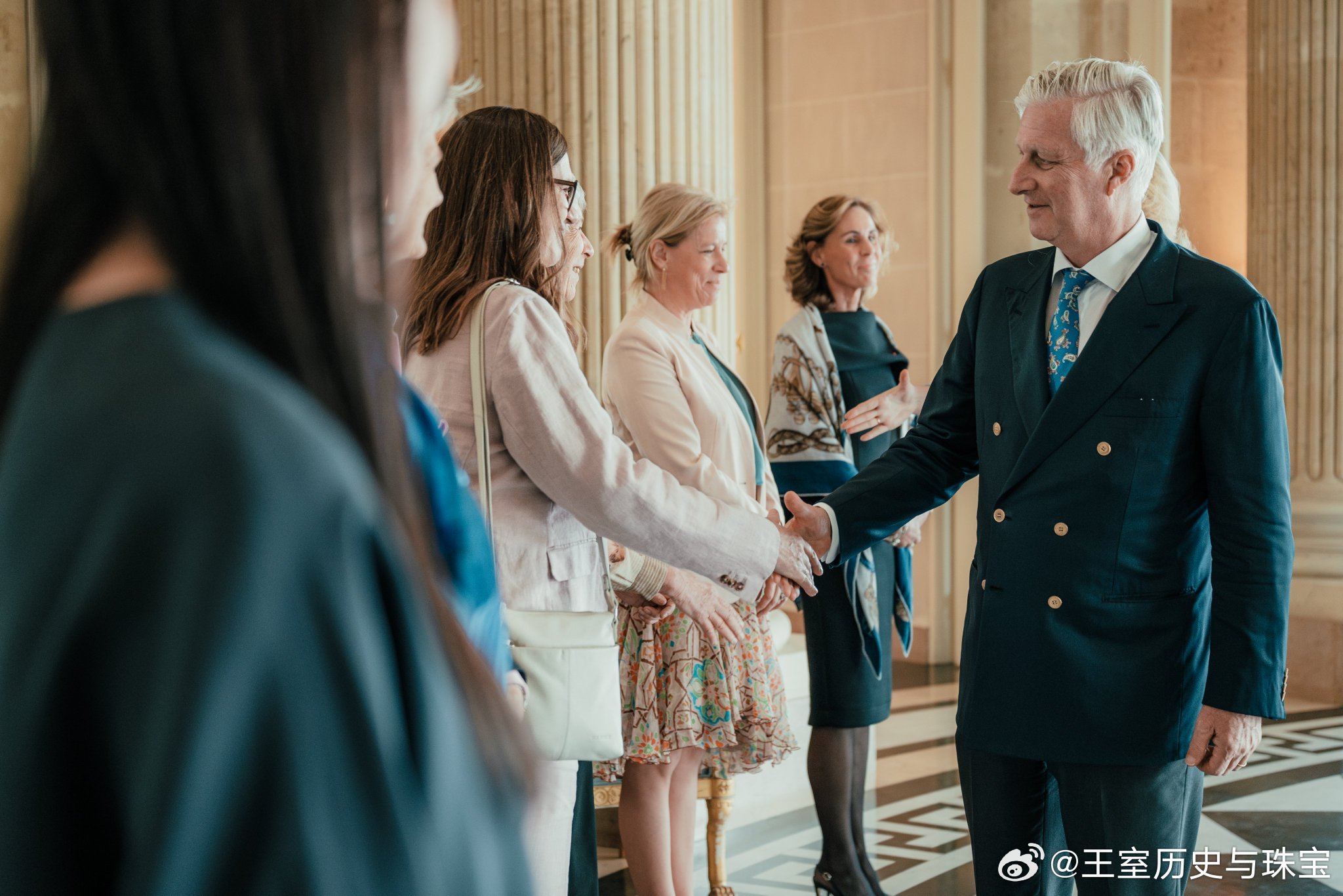 新闻 2026.3.6 比利时国王夫妇在拉肯城堡款待八位在其各自领域做出杰出贡献