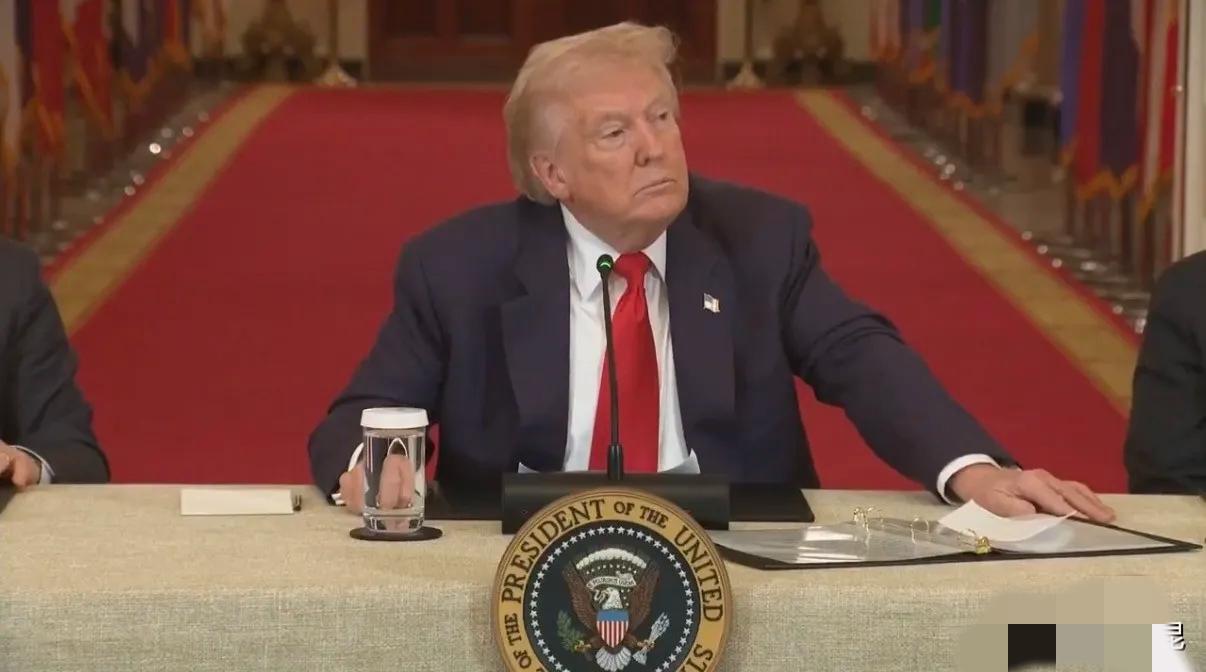 特朗普今天（3月7日）发文说：“伊朗现在被打得惨不忍睹，已经向其中东邻国道歉并投