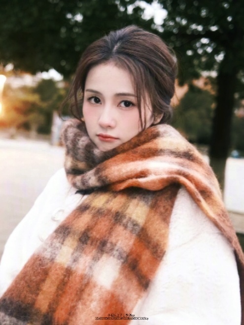 ·白鹿王韵娜 ·白鹿开到荼蘼 愿时光能缓，愿你笑靥如花💖