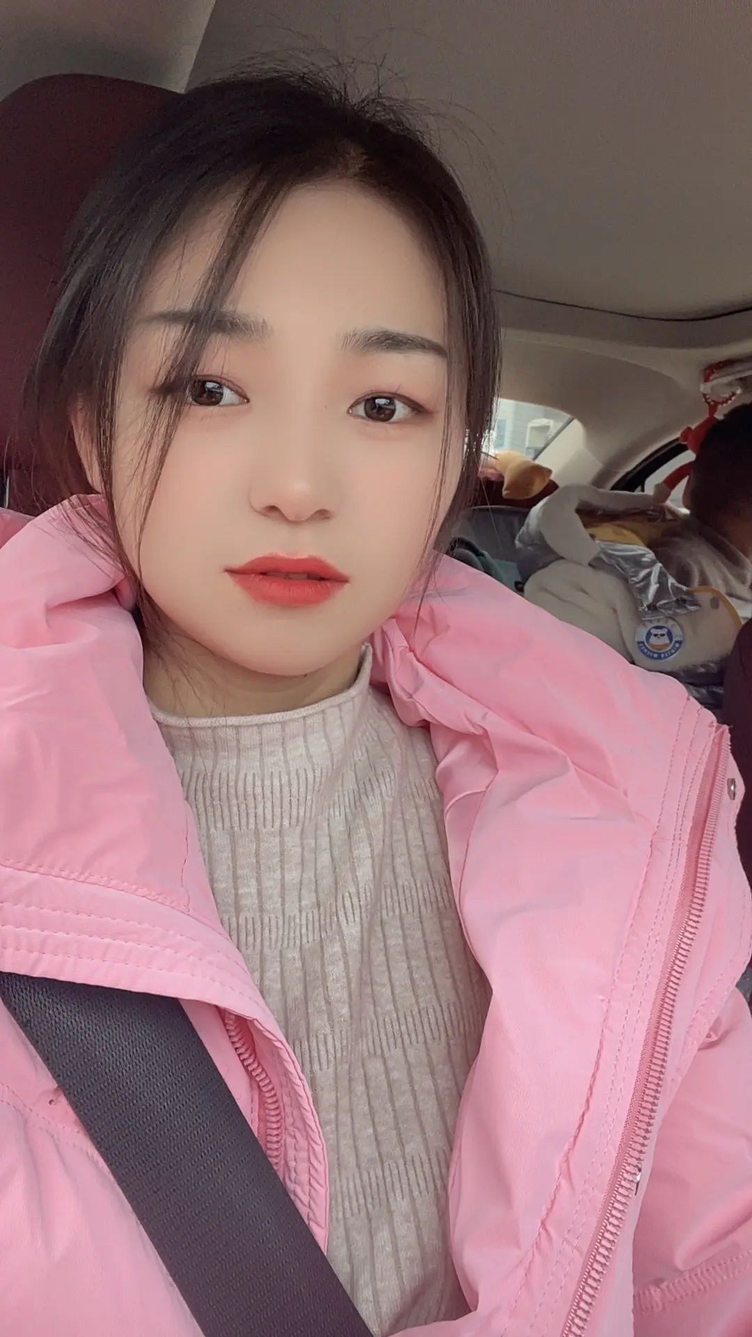 跟谁在一起真的不一样，有的人就像充电器，聊几句就能让你满血复活。有的人...