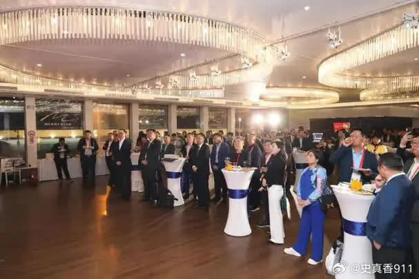 军事专家戴旭曾说："你们美国有能力把我们的沿海城市打烂 —— 无所谓，我们承受得