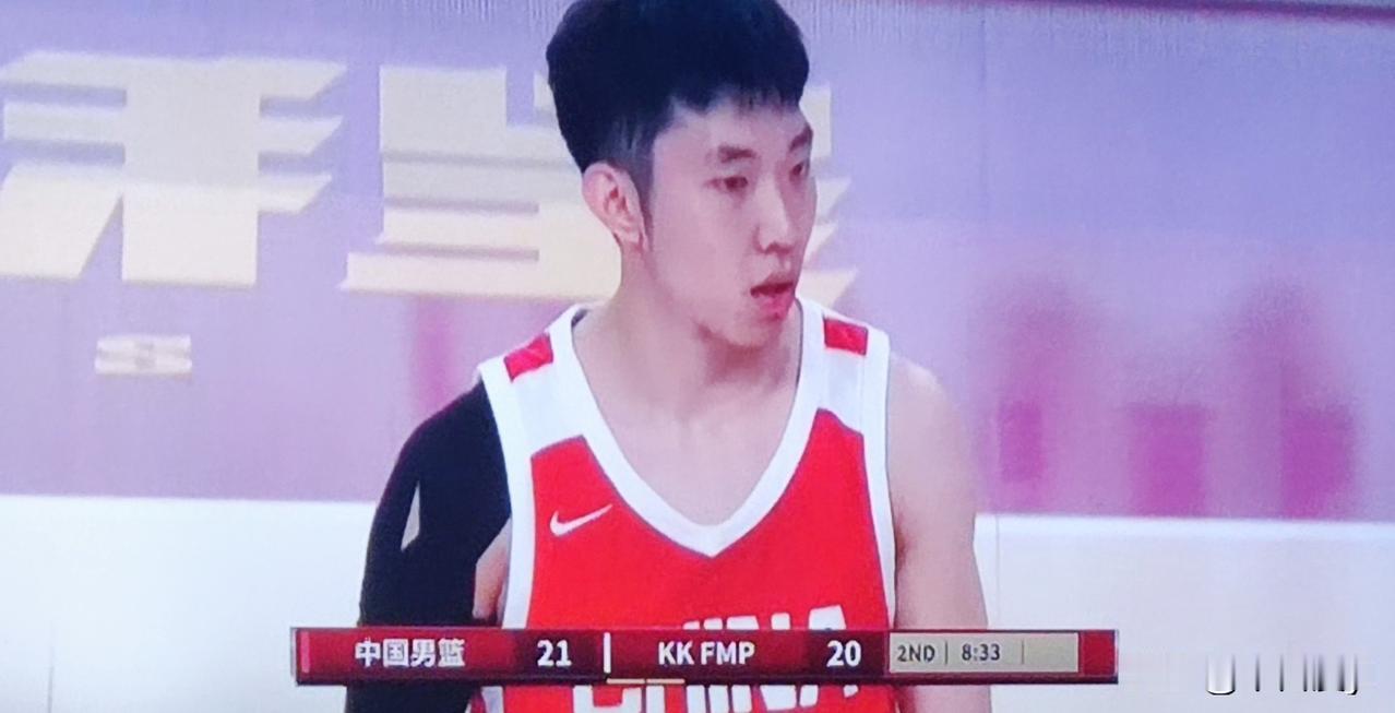 中国男篮热身赛第二场战况
6月4日晚 7点35分中国男篮与塞尔维亚KKFMP(联
