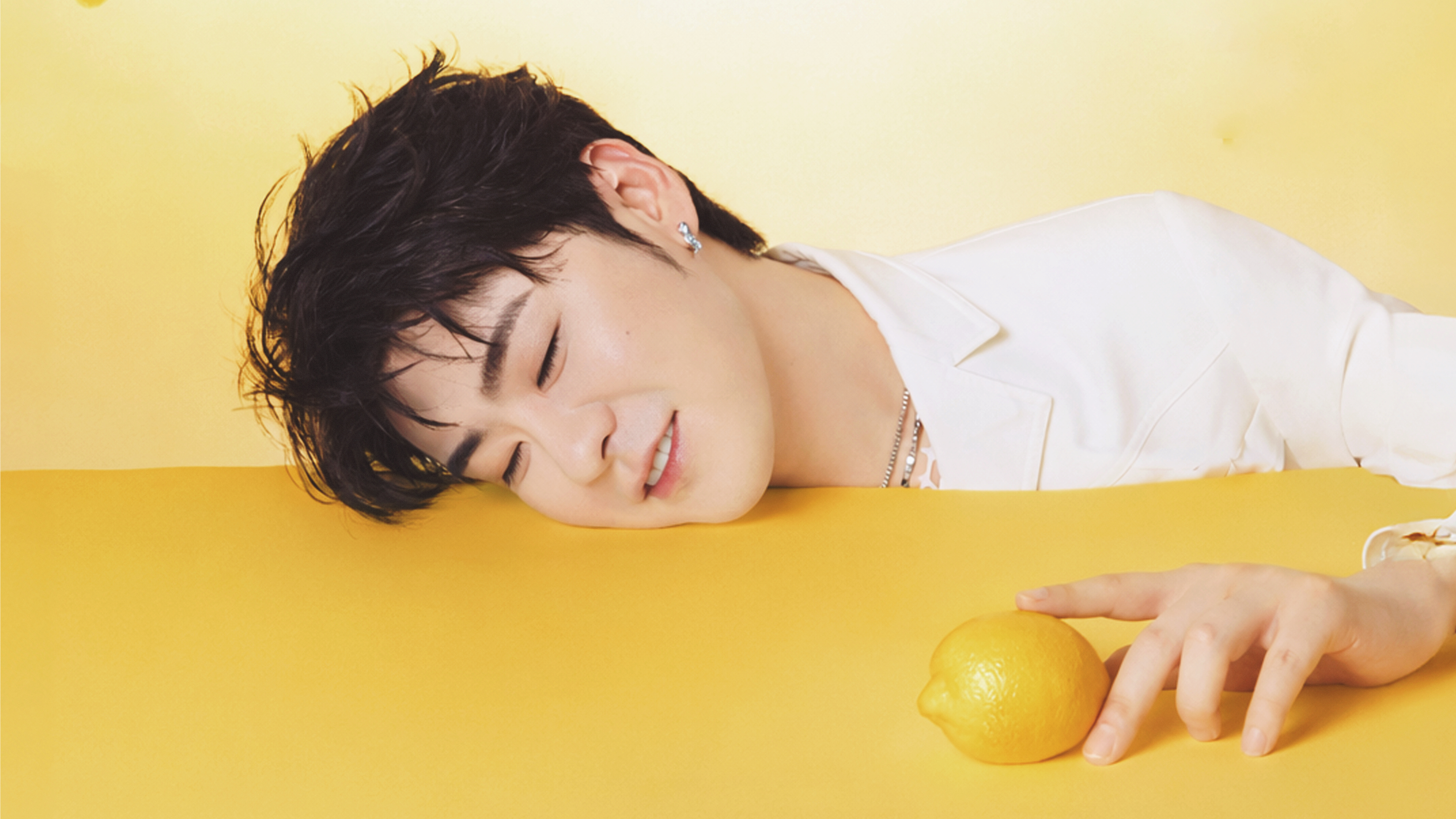 喜欢这样清新又明亮的他还有温暖的笑容看得人心里甜甜的暖暖的很治愈