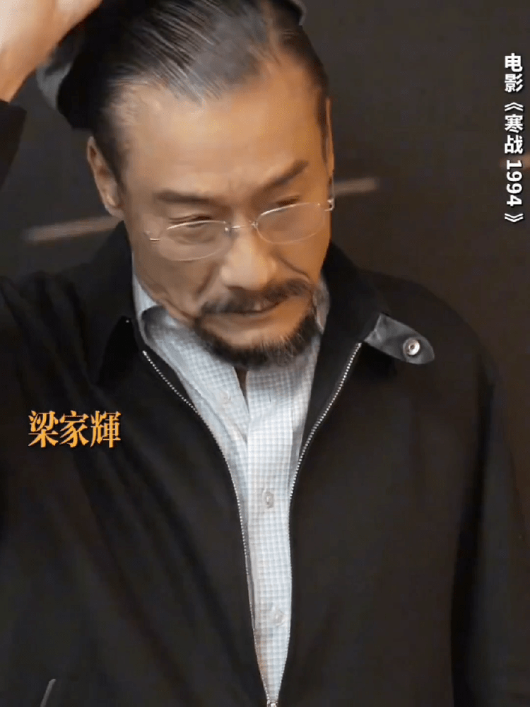 寒战1994集齐了七位影帝寒战1994有自己的影帝天团别的电影有一个影帝就烧高香