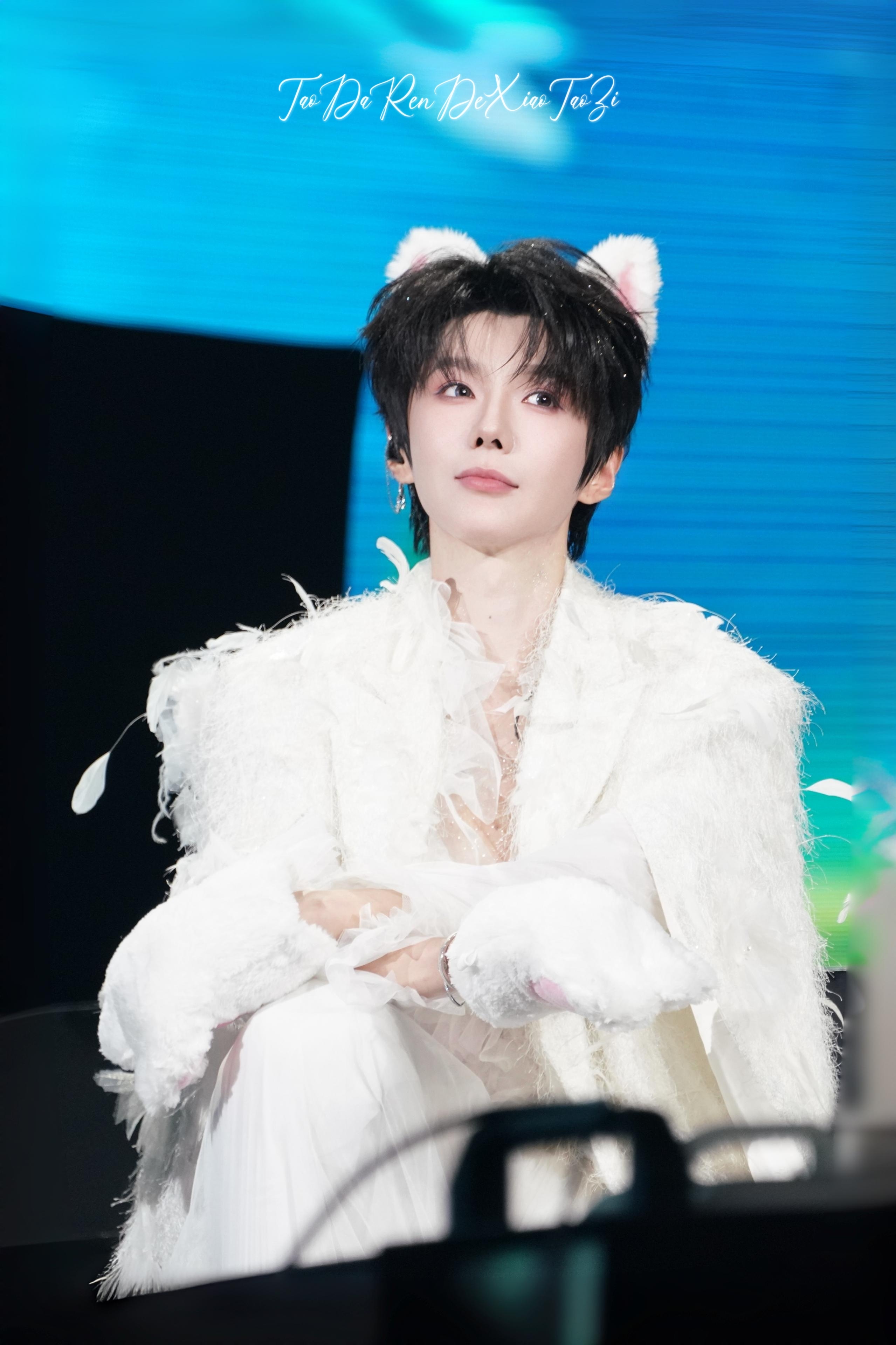 郝熠然演唱会郝熠然0912生日快乐 可爱的 小猫咪普 ​​​