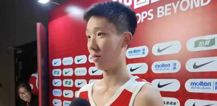 有望接班徐杰！广东冒出强力后卫，被NBA球探关注未来能走多远

9月1日的中国篮