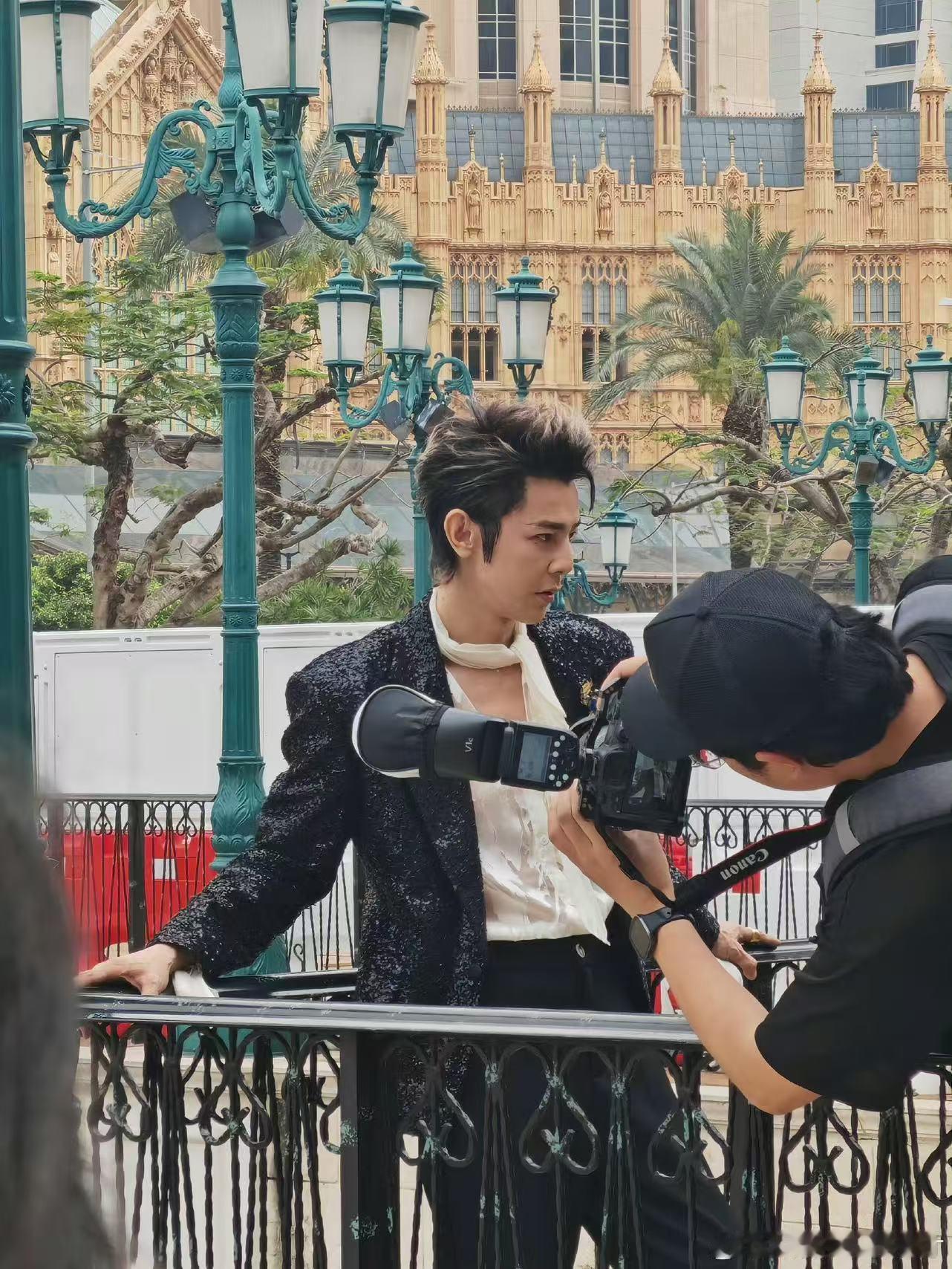 汪东城三次元帅得很夯汪东城透明衬衫斯哈斯哈 汪东城澳门这套路透真的反复看了好多遍