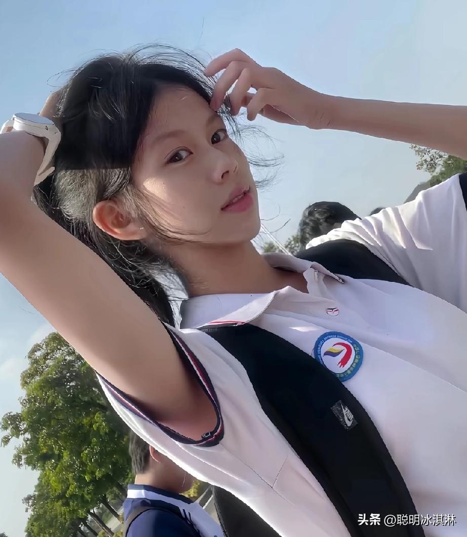 青春校园风，元气少女的一天！