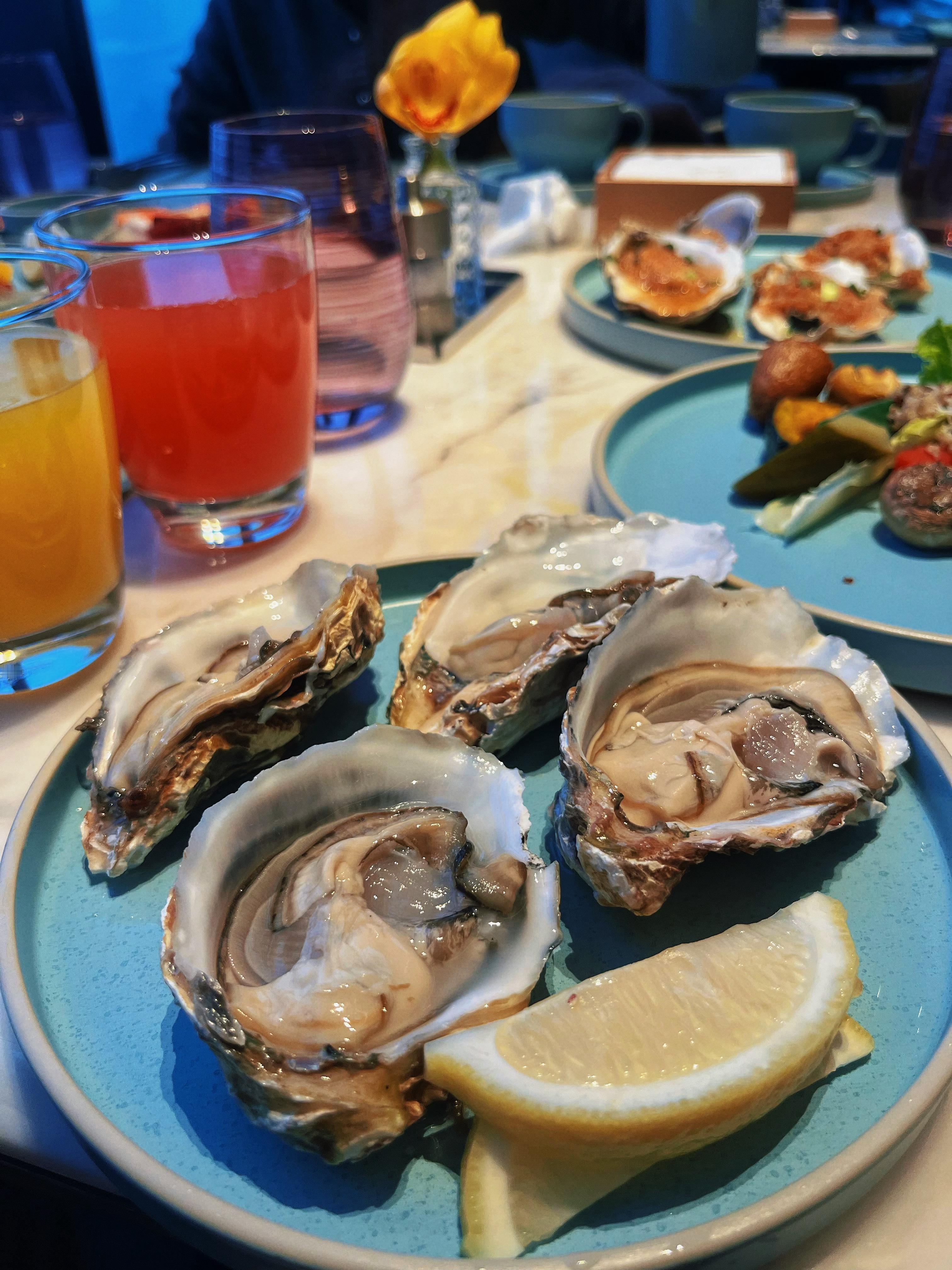 重庆康莱德酒店望峰居云端「峰」味盛宴牛肉主题自助晚餐开启品质美食新体验当美妙的熟