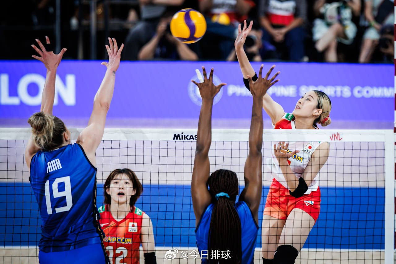 【2026世界女排联赛 帕西格市站：意大利女排3-0日本女排】北京时间21日晚上