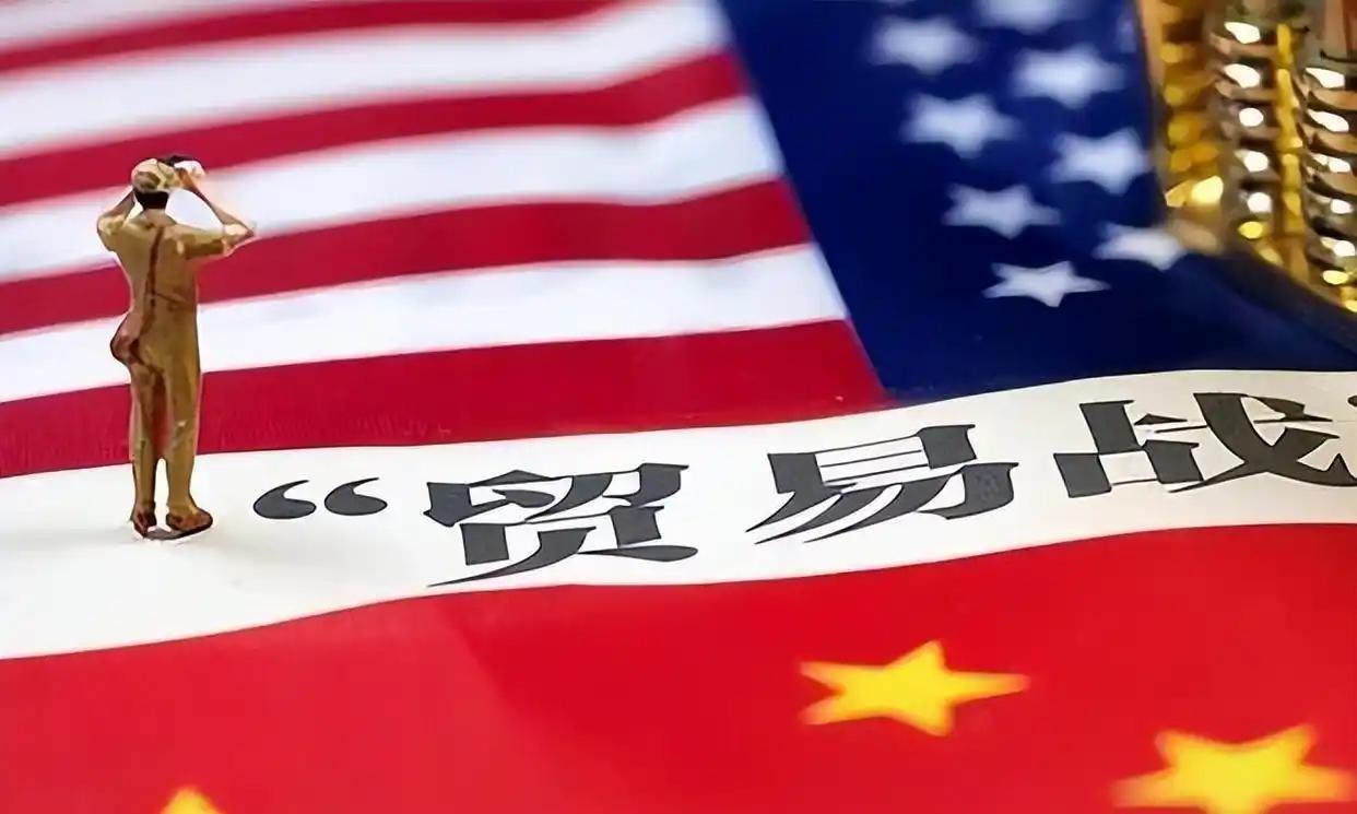 打着“民主灯塔”的幌子，仗着美元霸权与军事威慑，美国在全球肆无忌惮地耍起了流氓：
