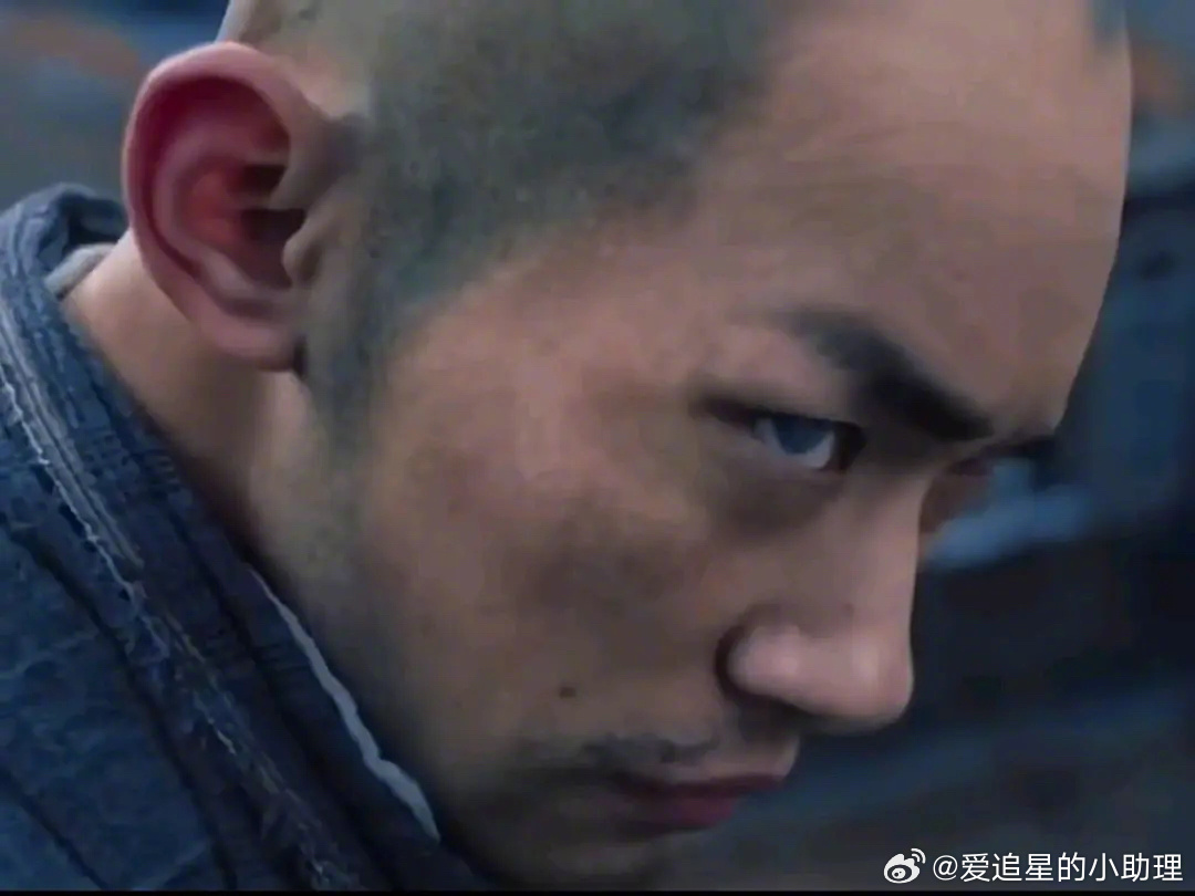 客观评价下易烊千玺的可塑性如何？易烊千玺酱园弄光头造型 ​​​