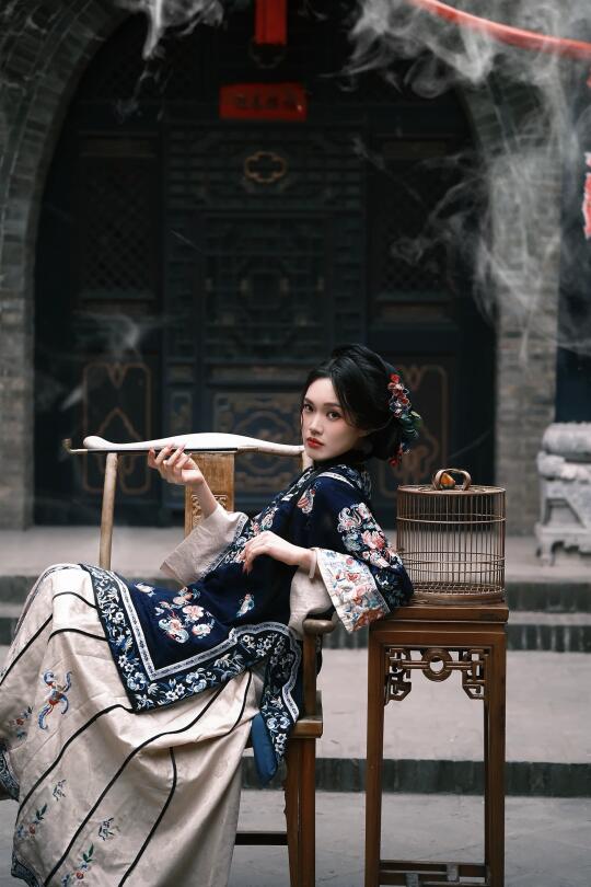 “我这一生原本就是不值的”