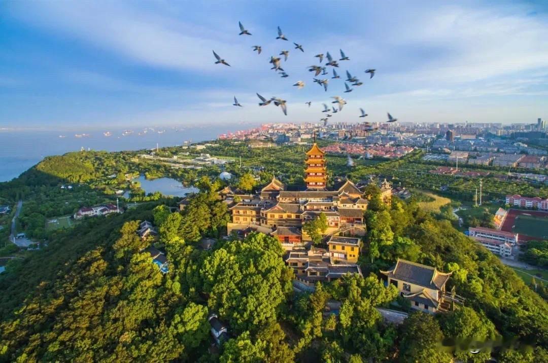 一批重磅利好！南通迎来泼天富贵！

刚刚刷到南通楼市情报微信平台：

盛夏炎炎，