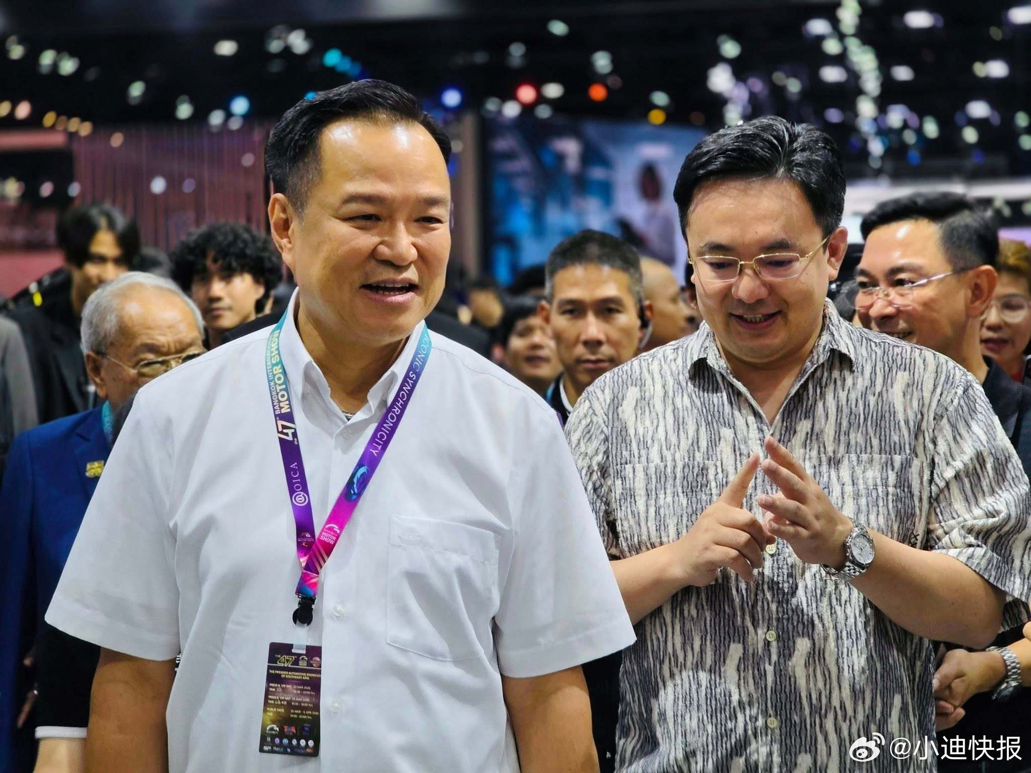 3月28日，泰国总理阿努廷亲临比亚迪曼谷车展展台。阿努廷详细听取了比亚迪在泰业务