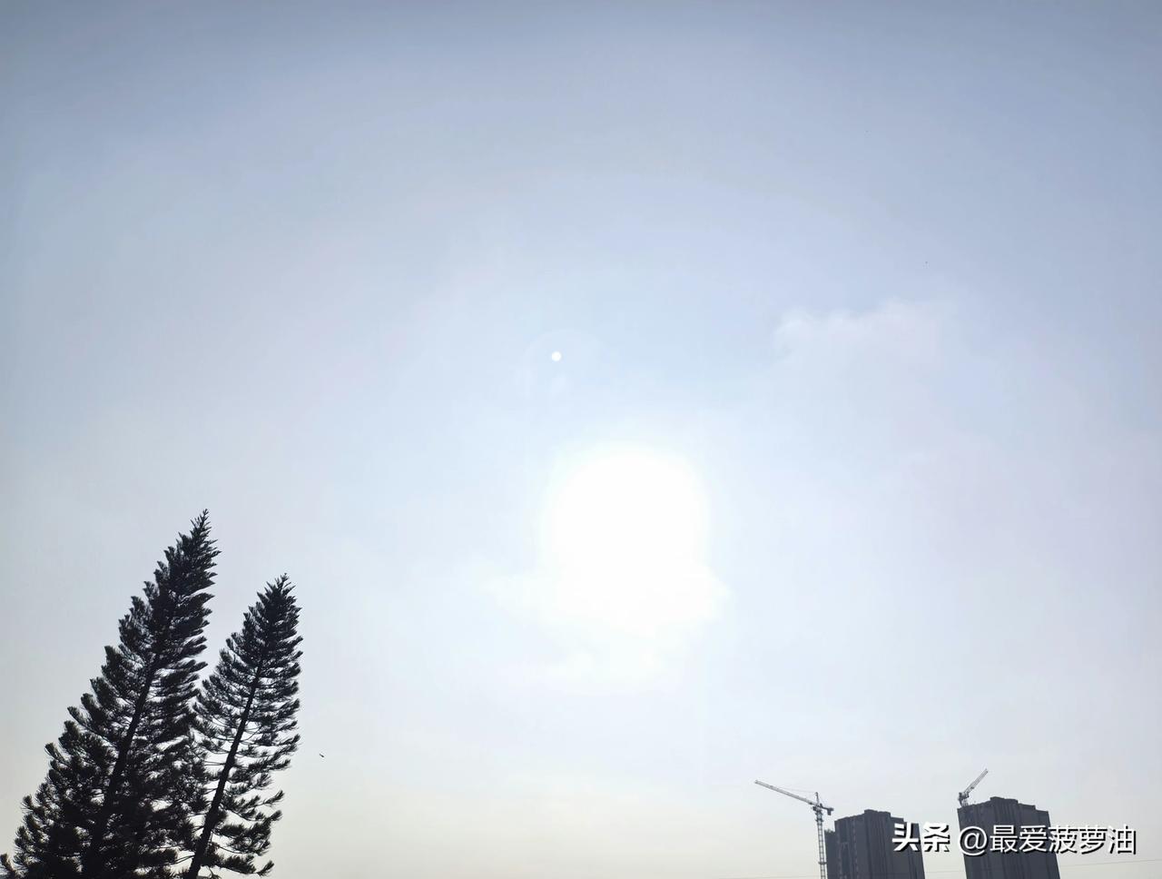 国庆假期天气剧透来啦！弱冷空气国庆悄悄广东游！

国庆假期广东天气总体平稳，适宜