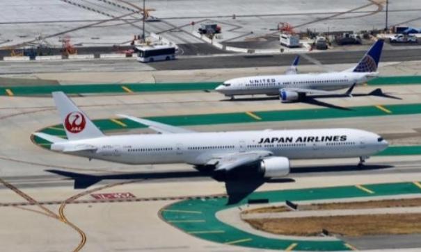 有人提出建议：中国可以参考俄罗斯的做法，不允许日本民航飞机过境中国领空。如此一来