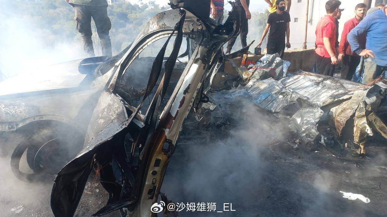 以色列无人机今天在黎巴嫩南部发动了第三次袭击，地点在巴拉切特，杀害了一名带着老婆