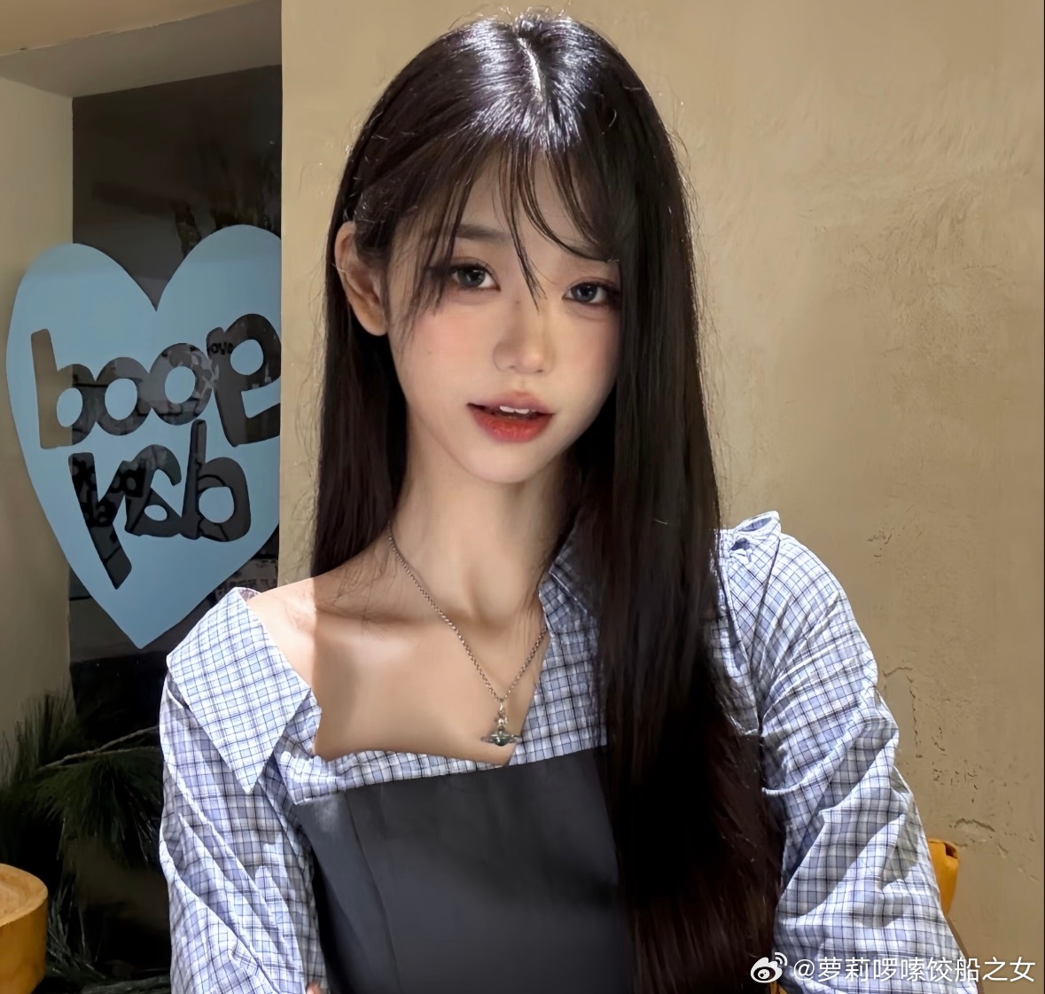 WeChat/女頭审美累积 女头 女头分享 小众女头 女生头像 