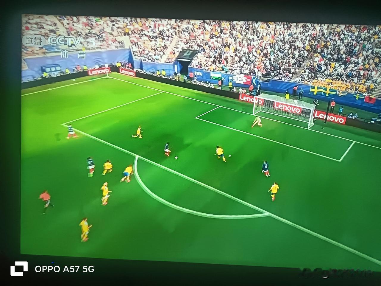 美加墨世界杯，美加墨三国都晋级了。
墨西哥晋级可以理解，毕竟人家曾经两度举办世界